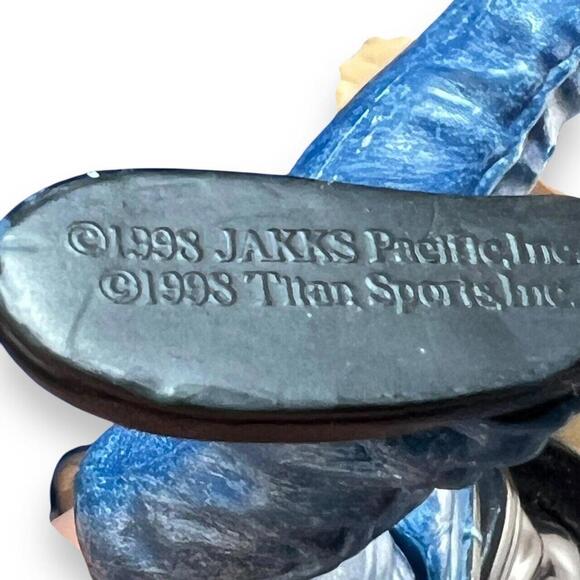 Collection of 10 Wrestling Action Figures - WWE Stars - Picture 7 of 9